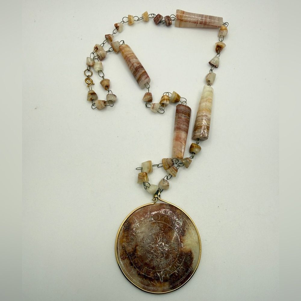 24" Vintage "Mexican Onyx"‎ stone necklace!